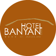 hotelbanyan logo extern
