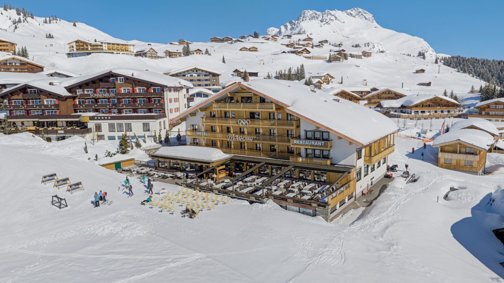 hotel montana oberlech