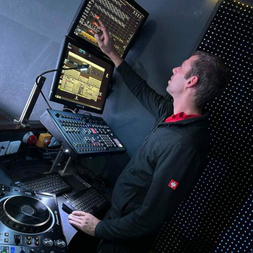 medientechnik dj pult