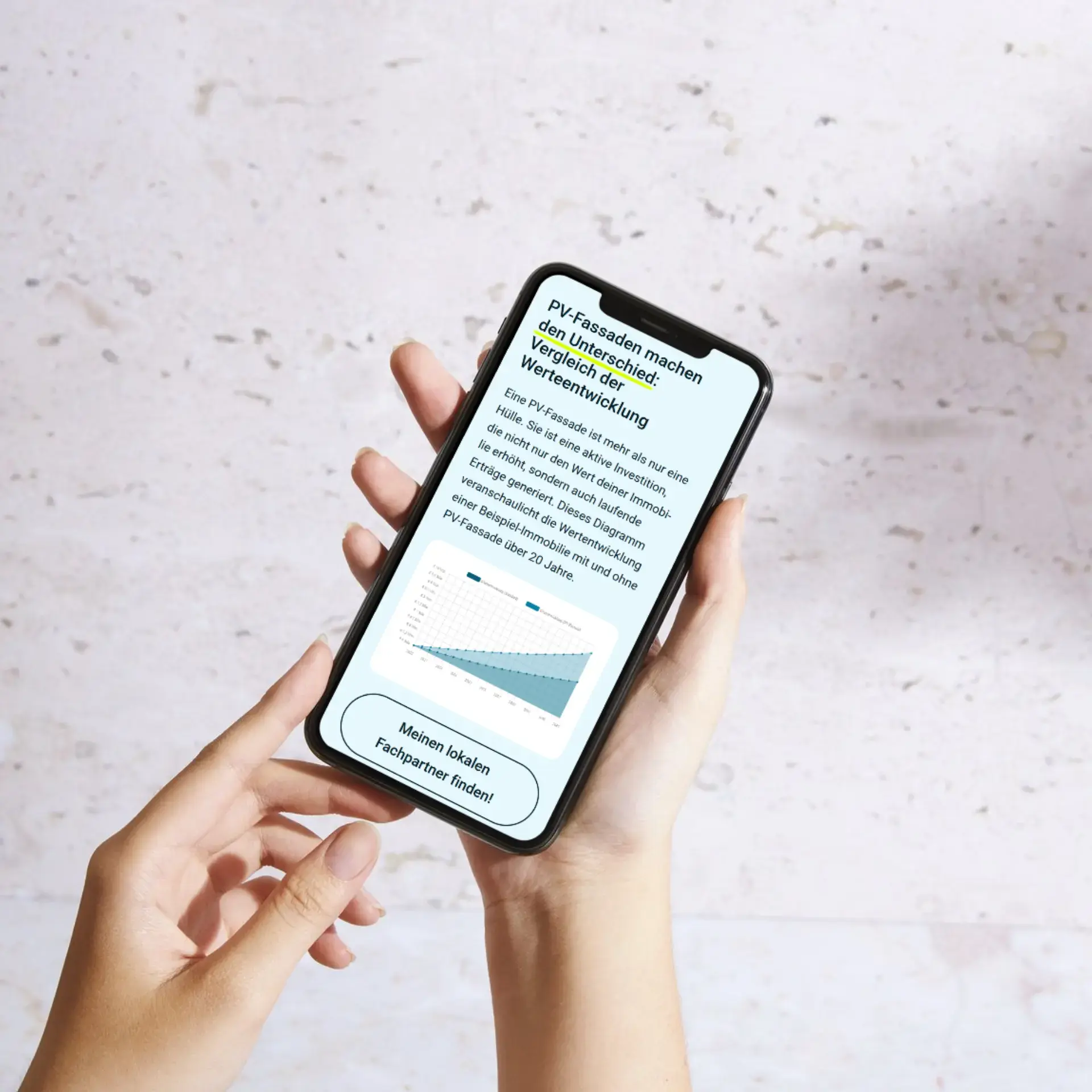 Hand hält Smartphone mit Diagramm auf dem Bildschirm.