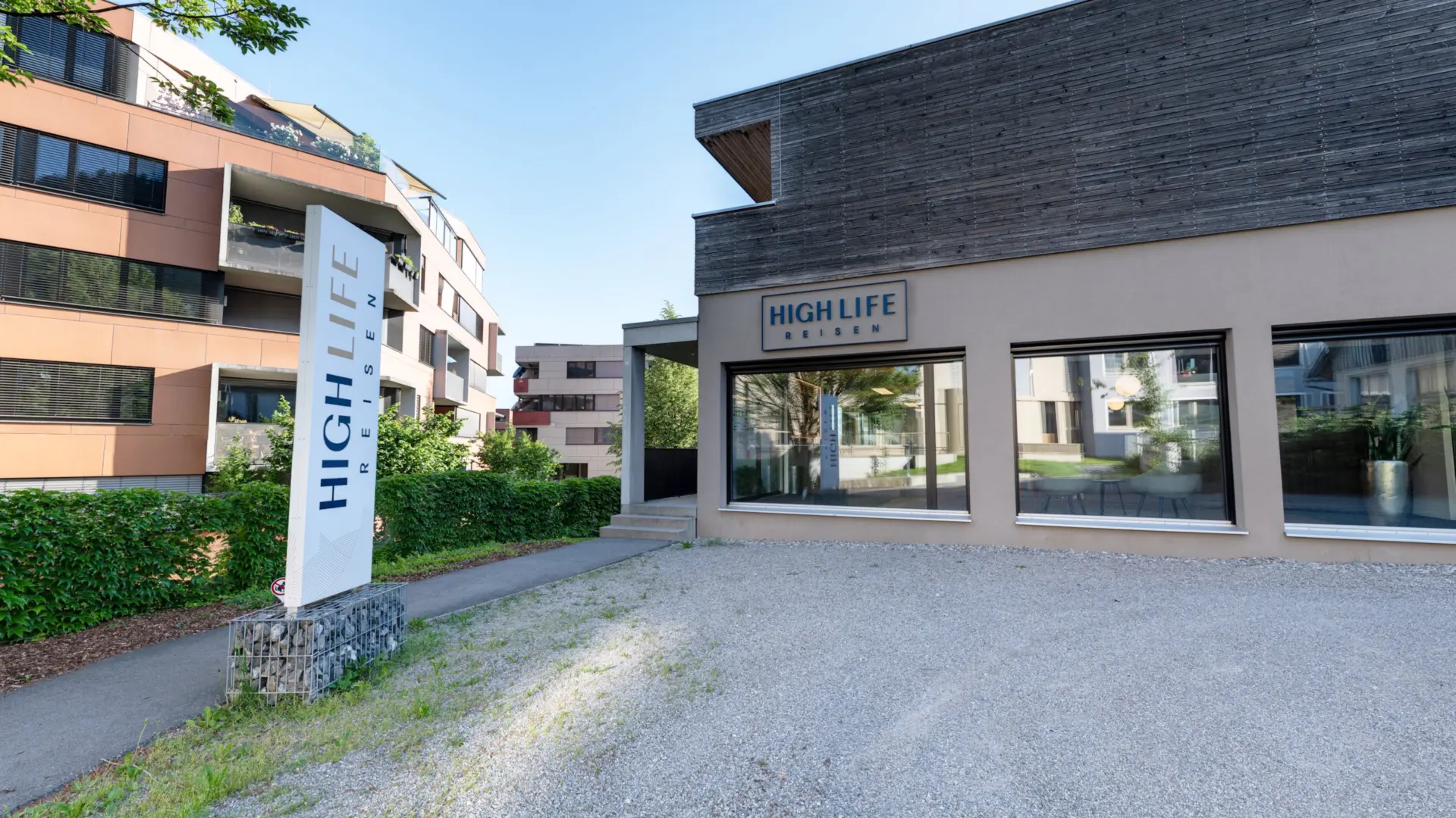 slides node11 highlife reisen götzis außenansicht