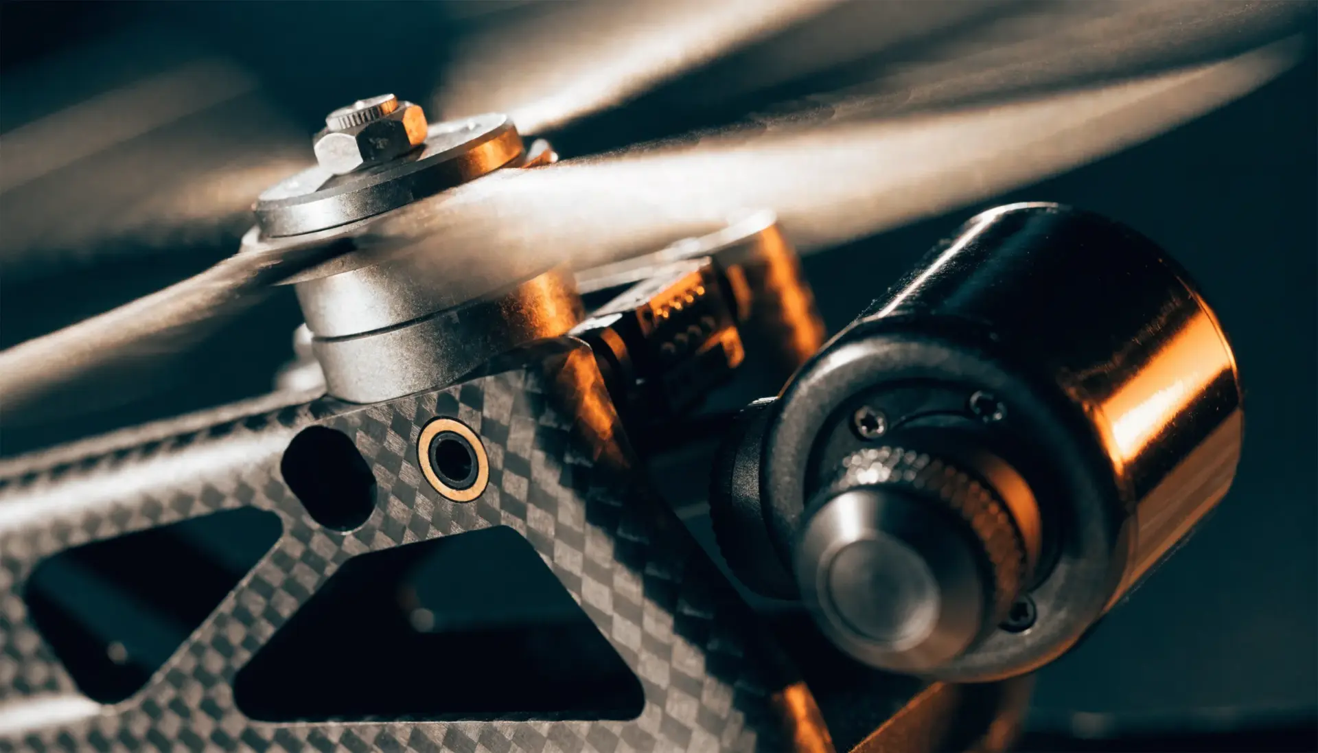 FPV Videos: Detail rotor (MULTIMEDIAFABRIK, Koblach, Vorarlberg)