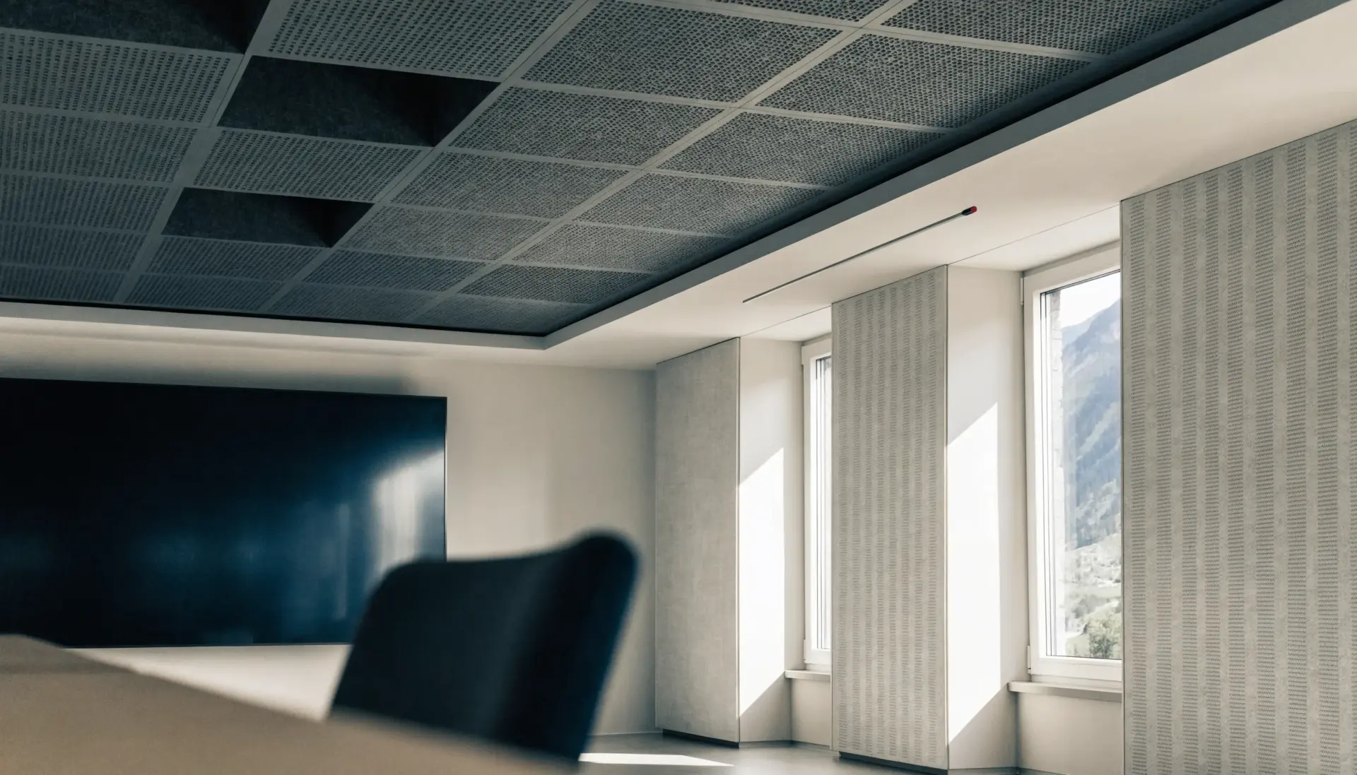 Medientechnik-Planung: Konferenzraum (MULTIMEDIAFABRIK, Koblach, Vorarlberg)