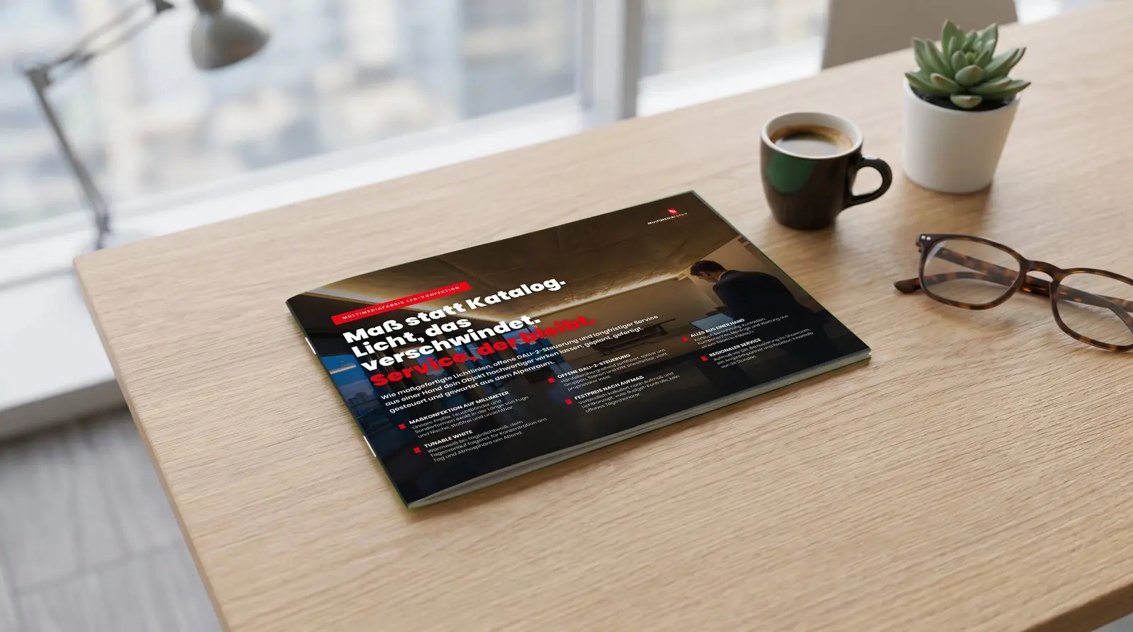 ePaper LED Konfektion und Sonderleuchtenbau der MULTIMEDIAFABRIK